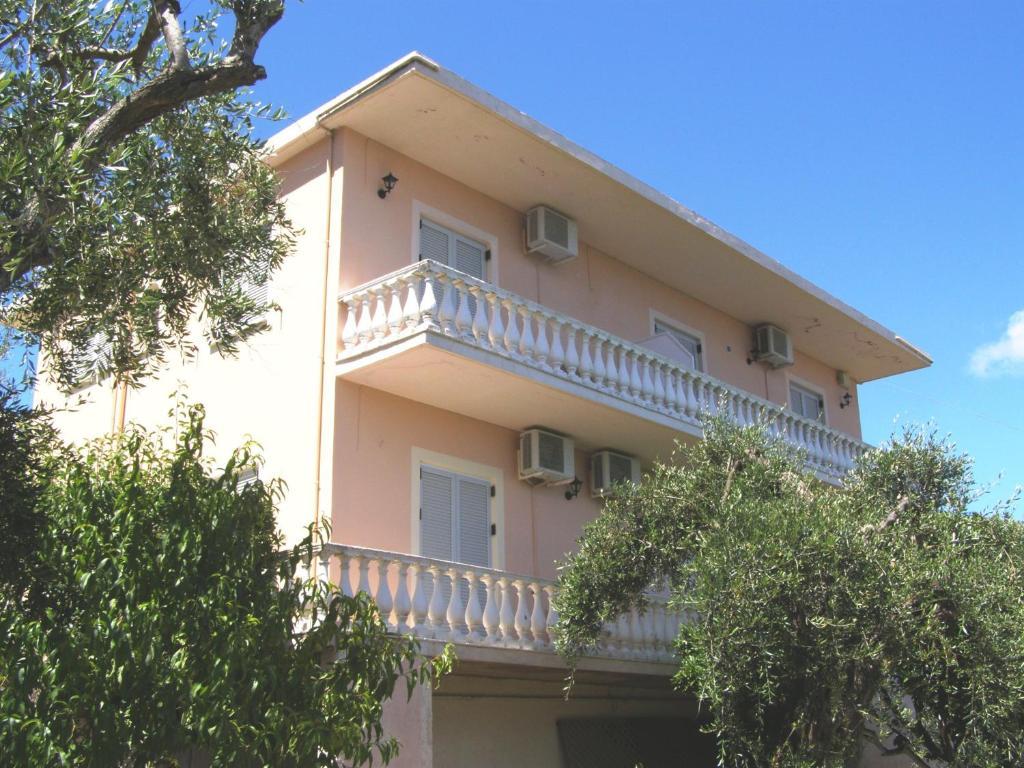 Apostolos & Eleni Family Apartments Перама Стая снимка
