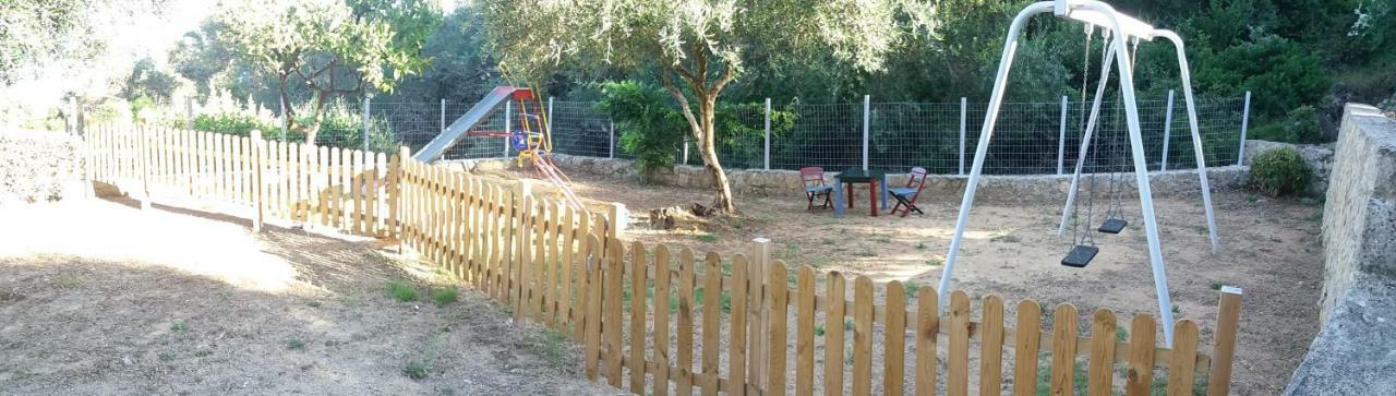 Apostolos & Eleni Family Apartments Перама Екстериор снимка