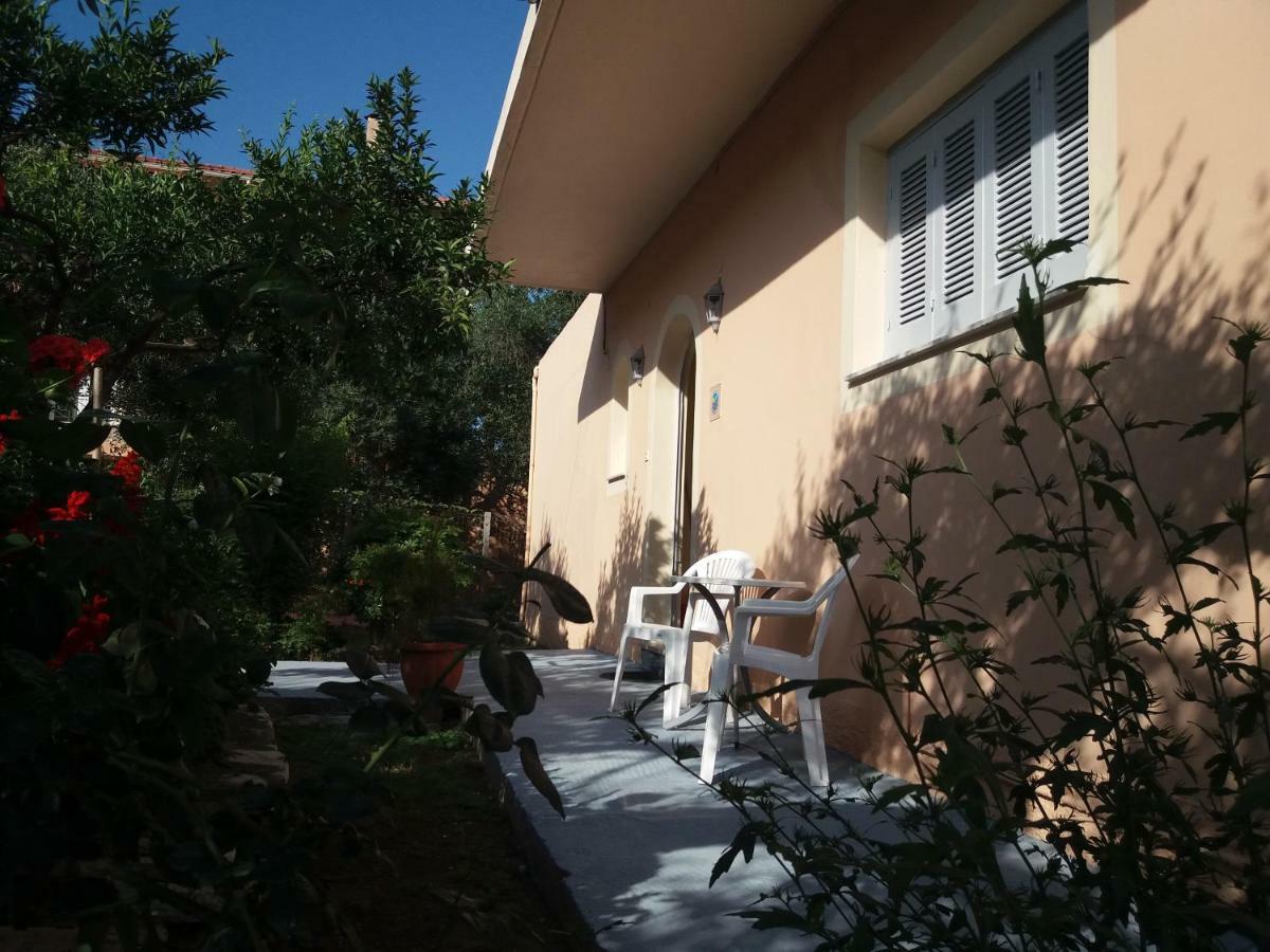 Apostolos & Eleni Family Apartments Перама Екстериор снимка